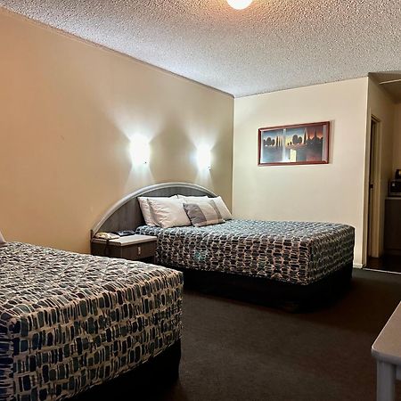 Westland Hotel Motel Whyalla Exterior photo
